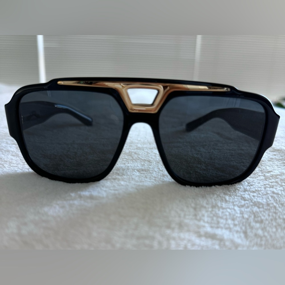 Men’s sunglasses